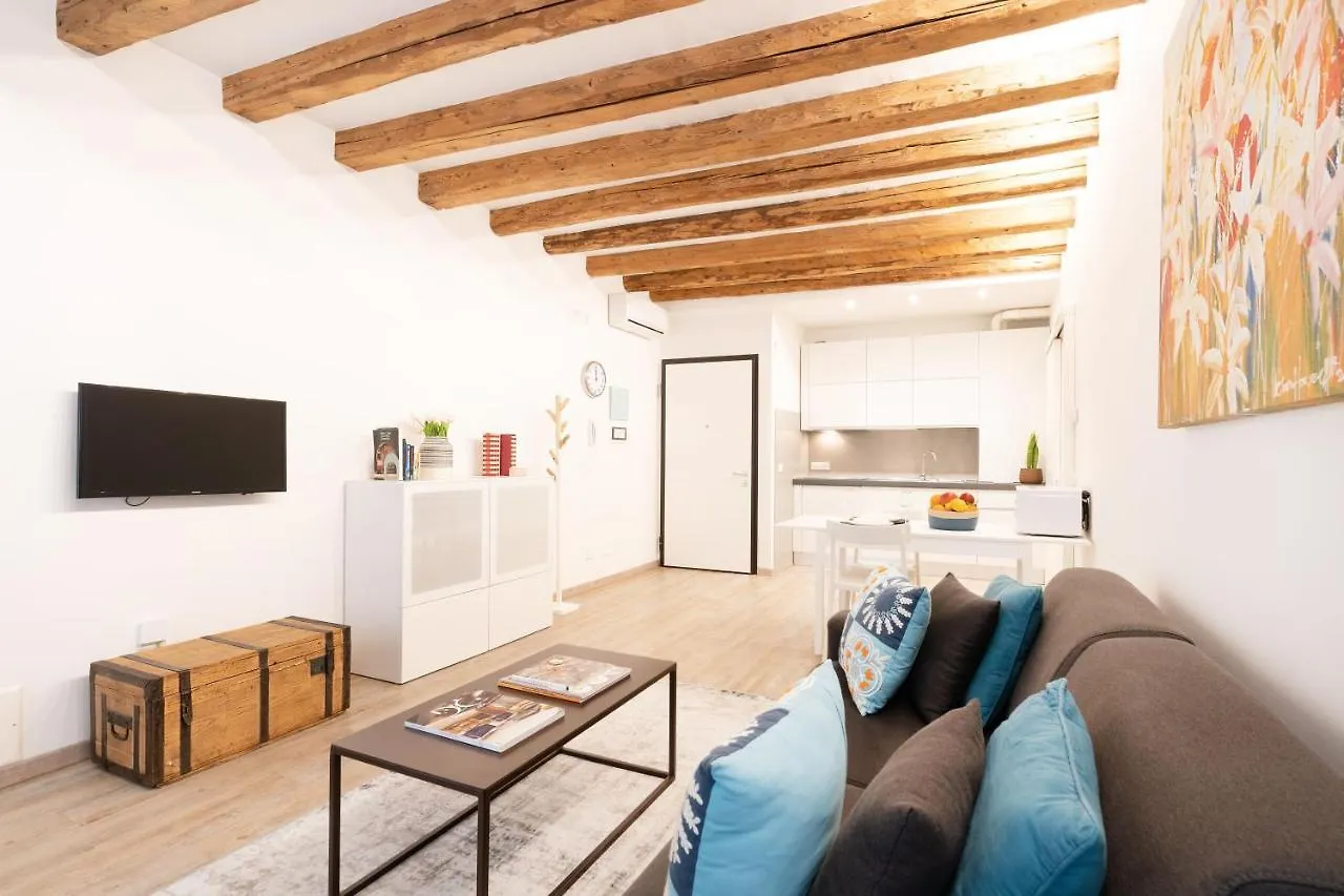 Boutique Apartment Nel Cuore Di Venezia  ヴェネツィア